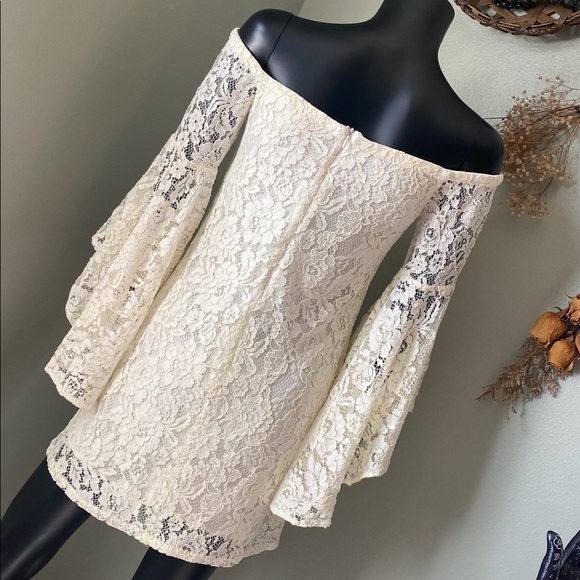 Wayf Cream Lace Off-Shoulder Angelic Dress - Picture 8 of 12